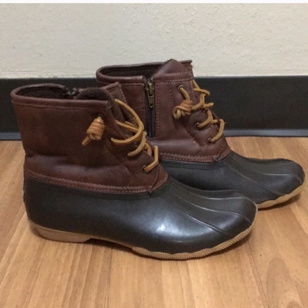 SPERRY SALT-WATER DUCK BOOT 🥾